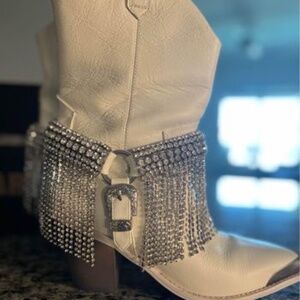 $600 Gorgeous Cowboy Boots💫